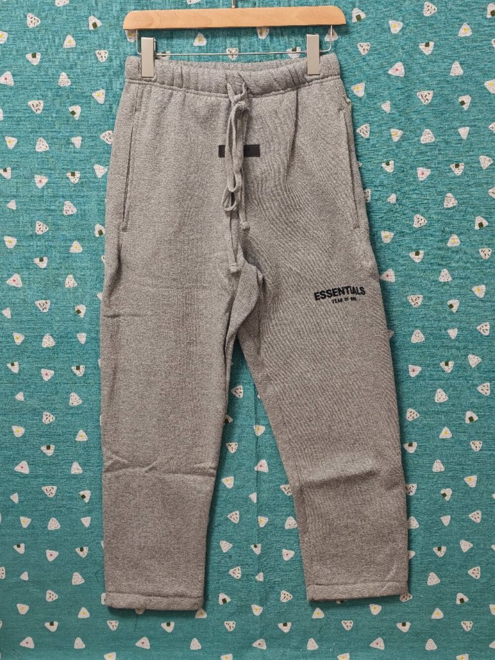 Women XS Gray Essentials Fleece Sweatpants